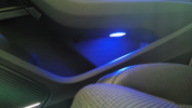 Audi_A4_B9_8W_A5_F5_Ablagefachbeleuchtung (2)